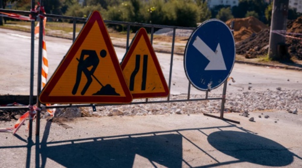 În ATENȚIA șoferilor din Capitală: Trafic suspendat pentru mai multe zile pe o stradă din sectorul Centru